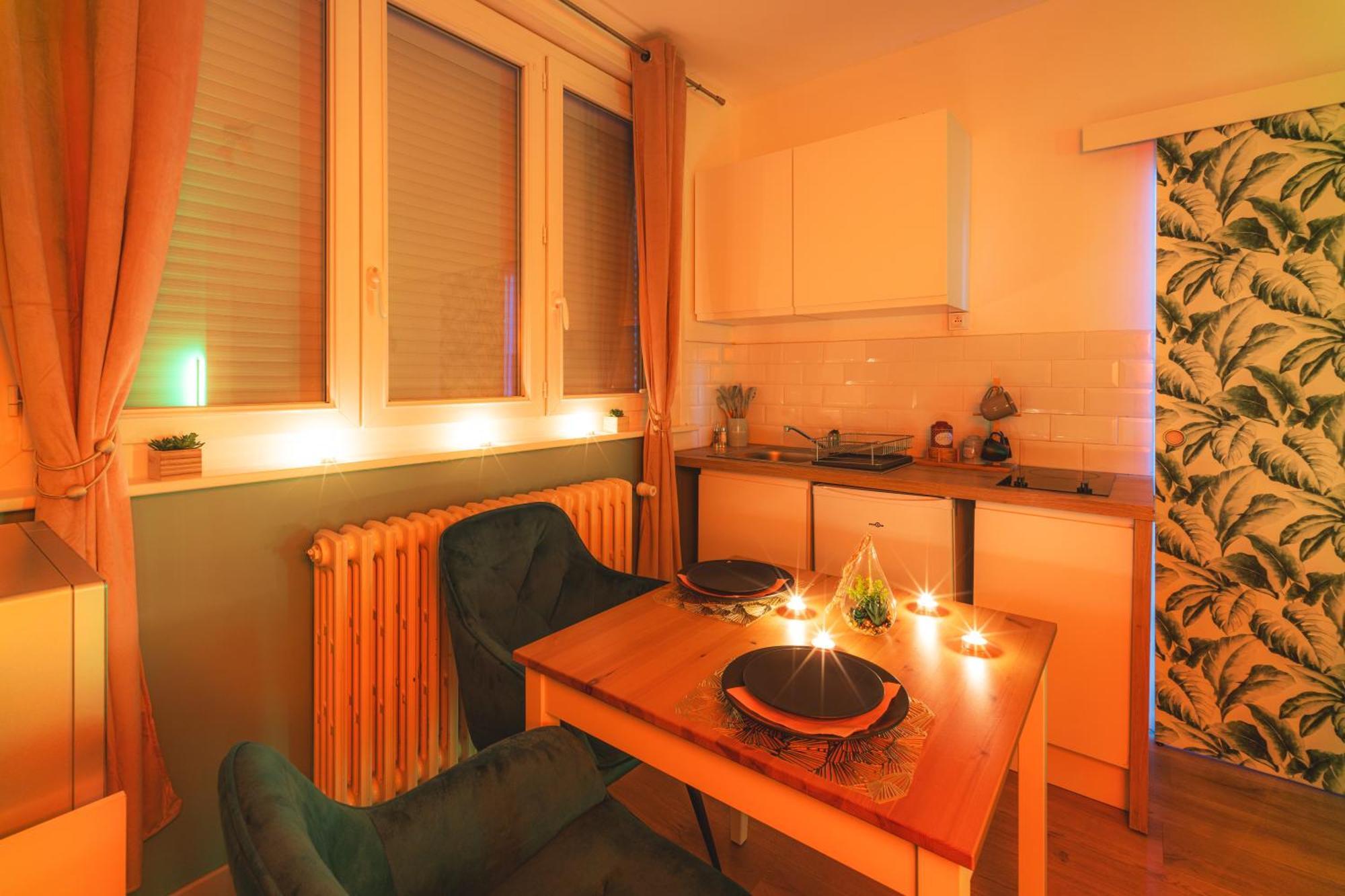 Le Refuge - Netflix I Wifi Haut Debit I Parking - Confort & Cosy Валансьен Экстерьер фото
